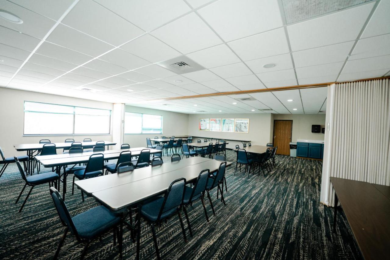 Americinn By Wyndham Tomahawk Buitenkant foto