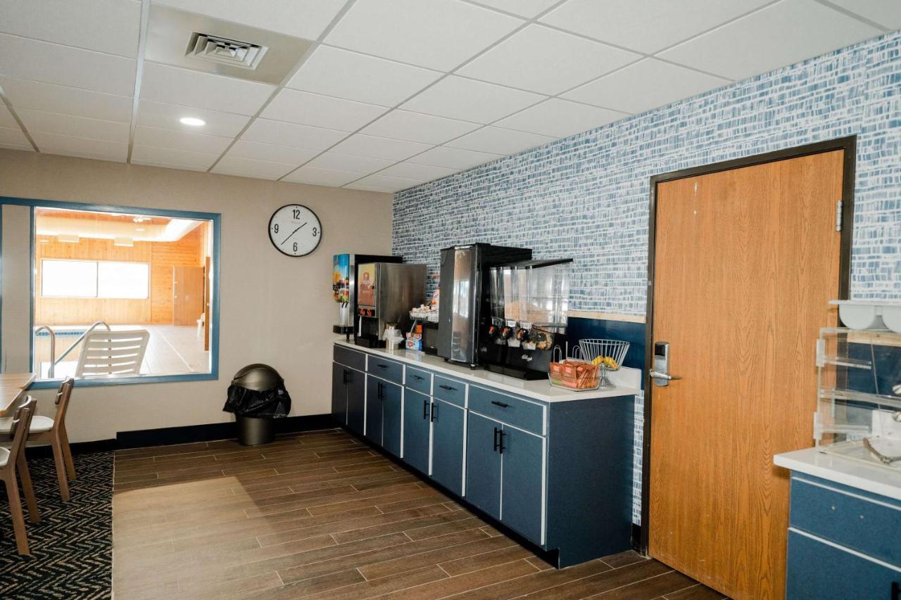 Americinn By Wyndham Tomahawk Buitenkant foto